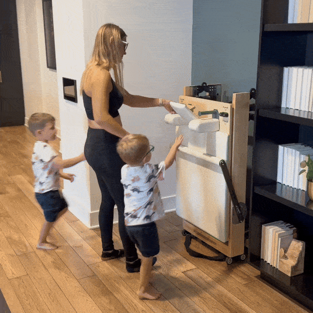 Unfolding, using, and folding away the Studio Reformer